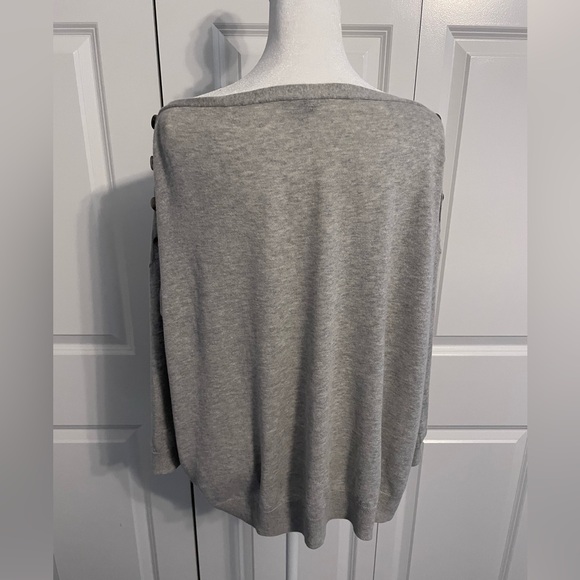 Theory Boat neck button shoulder top - Picture 4 of 6